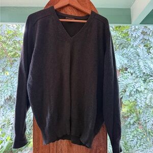 Courtenay greenish Charcoal Cashmere Sweater